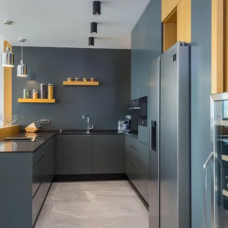 Three Elements Villas - Villa Titanium * 오파티아