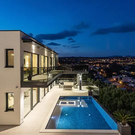 빌라 Three Elements Villas - Villa Titanium