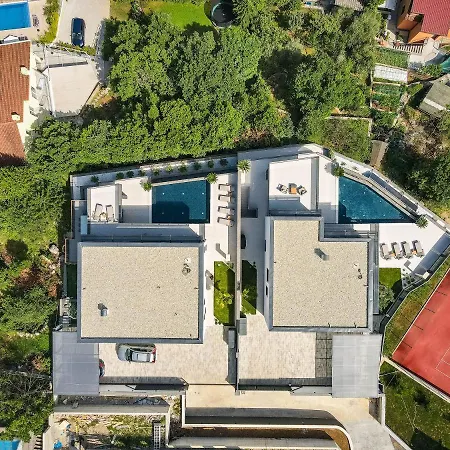 Three Elements Villas - Villa Titanium 빌라 오파티아