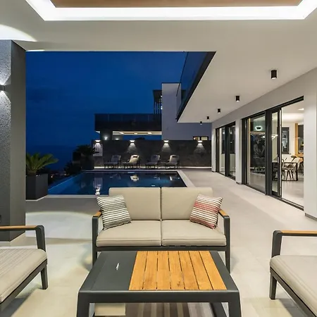 빌라 Three Elements Villas - Villa Titanium *
