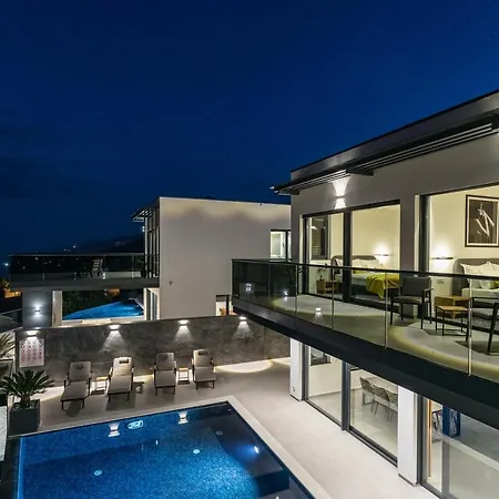 Three Elements Villas - Villa Titanium * 오파티아